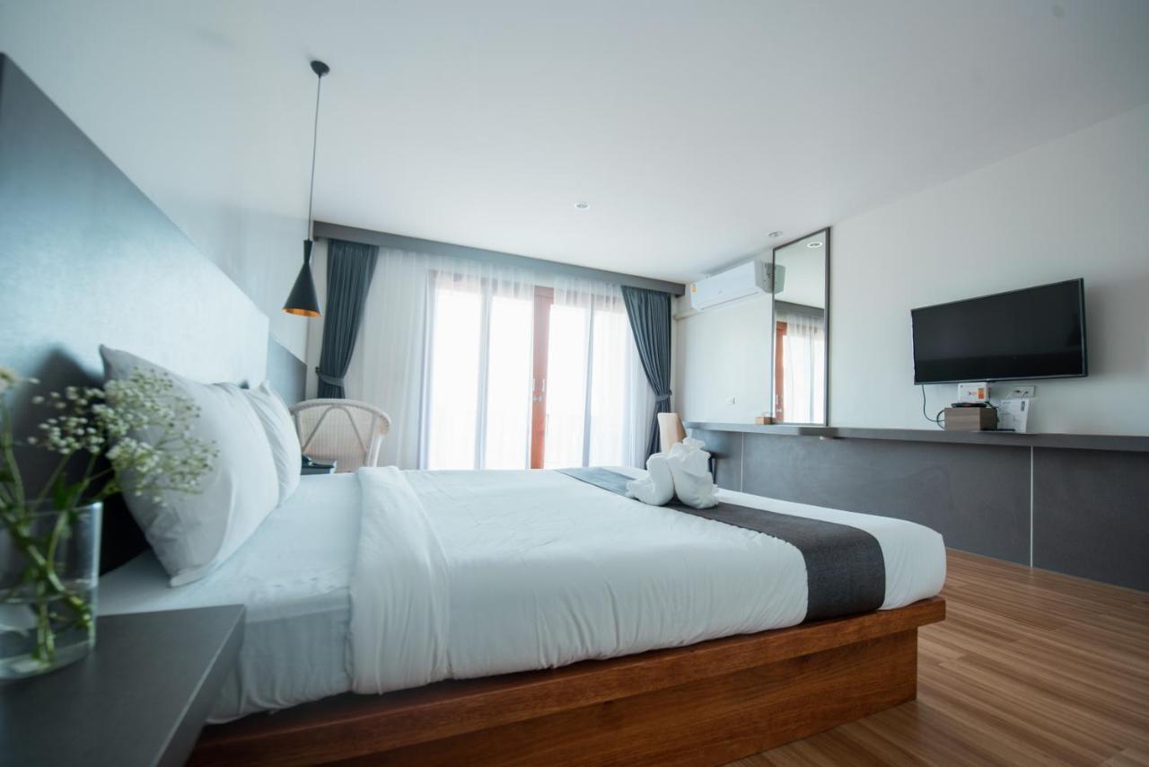 Nana Beach Hotel & Resort Pathiu Екстер'єр фото