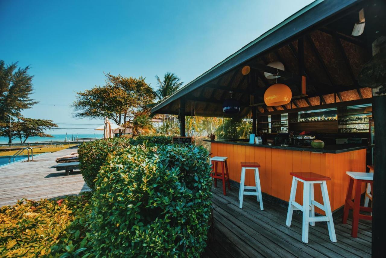 Nana Beach Hotel & Resort Pathiu Екстер'єр фото